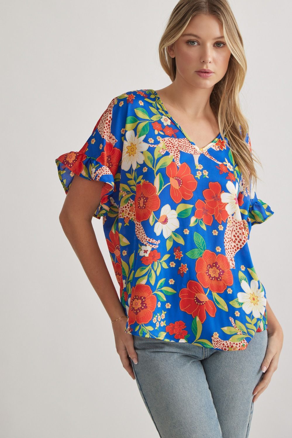 Floral v-neck short sleeve