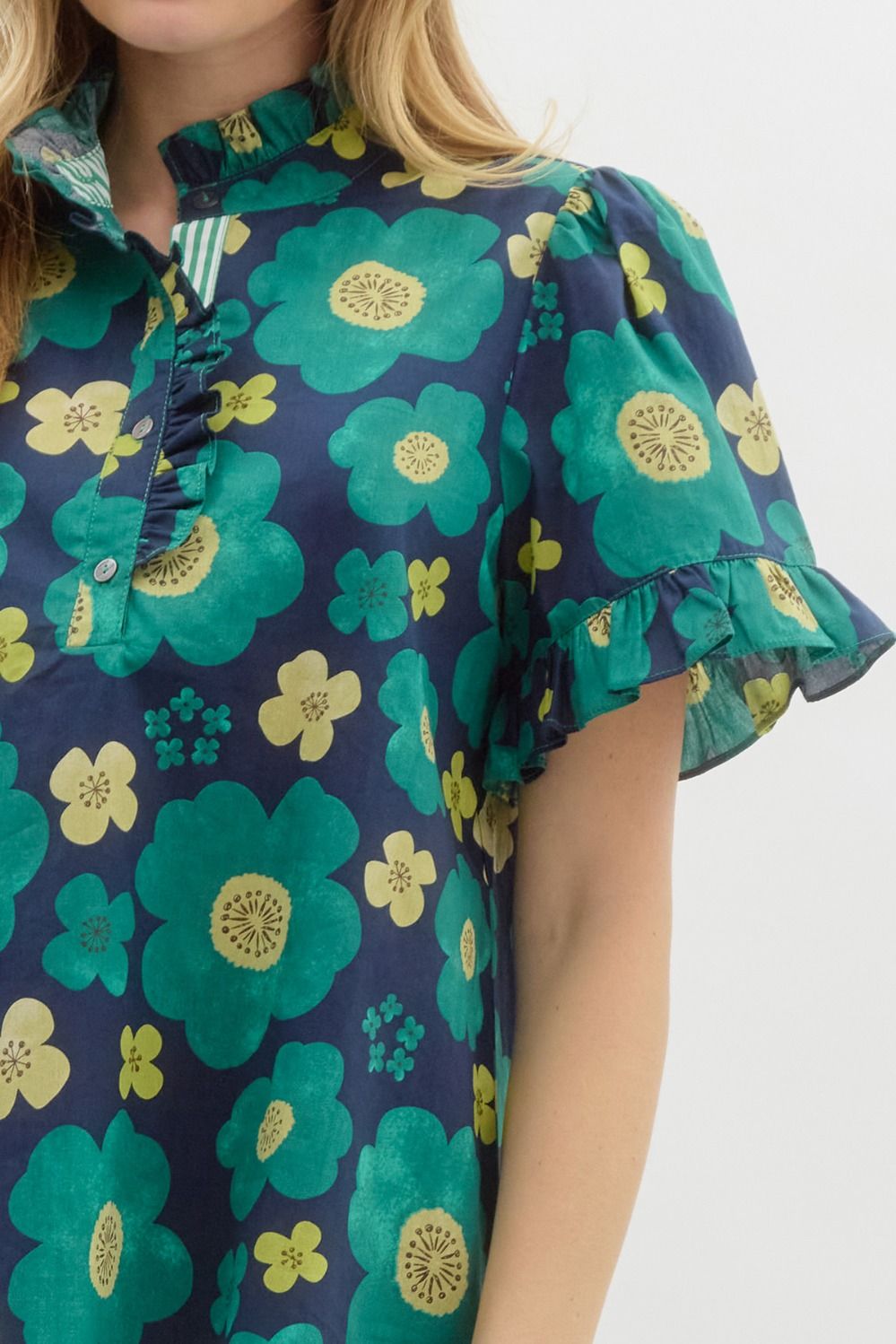 Floral print ruffle short sleeve top
